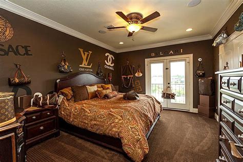 louis vuitton room decor